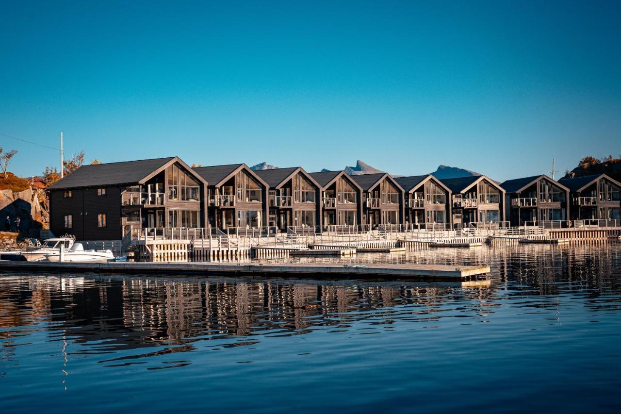 Hamn I Senja Hotel Eksteriør billede