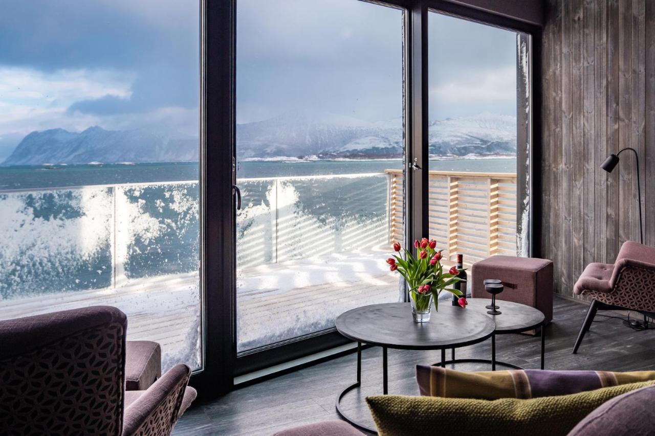 Hamn I Senja Hotel Eksteriør billede