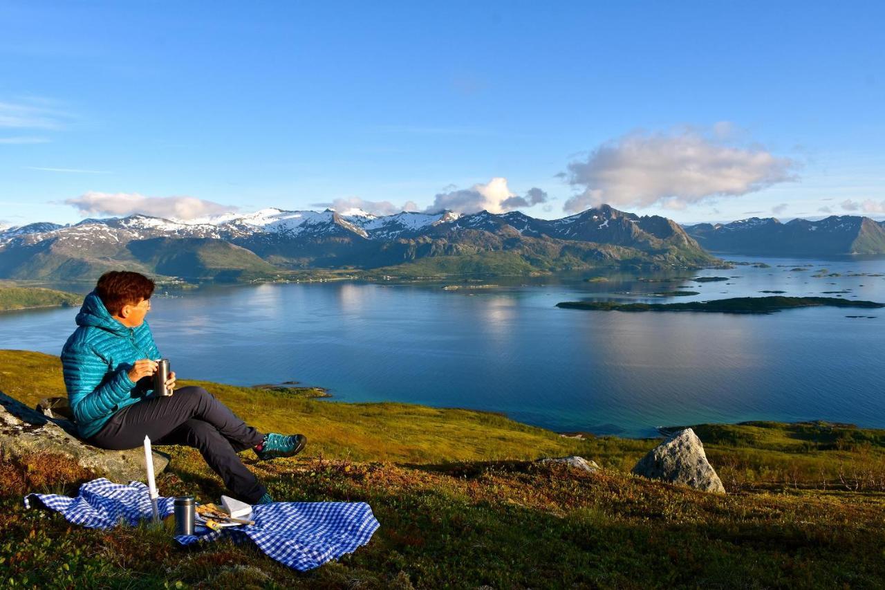 Hamn I Senja Hotel Eksteriør billede