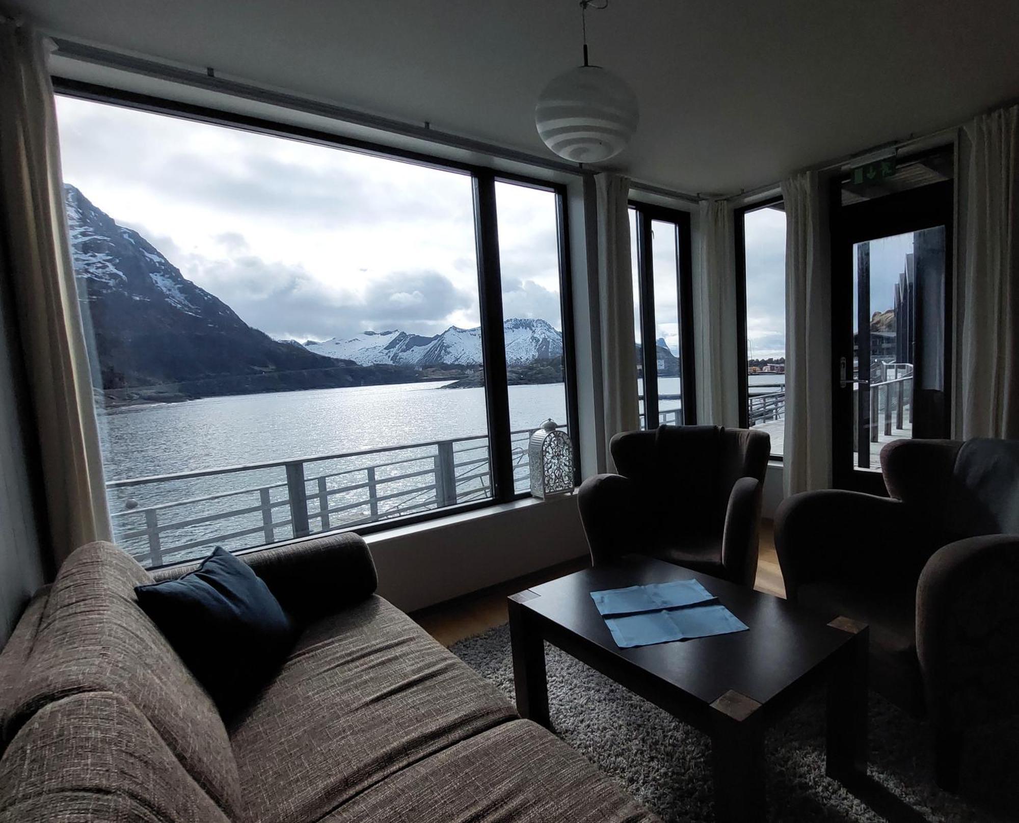 Hamn I Senja Hotel Eksteriør billede